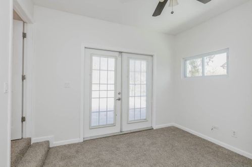 915 Church St, Bohemia NY 11716-5007 exterior