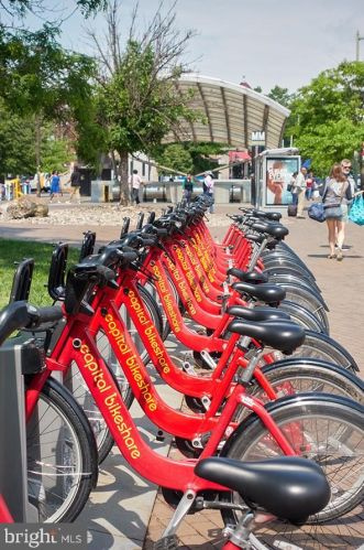 323 9, Washington DC 20024-2475 exterior