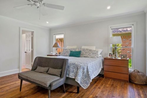 7612 Arborgate St, Dallas TX 75231-4837 exterior