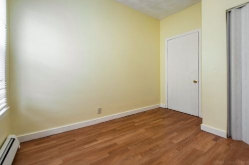 460 Chalkstone Ave, Providence RI 02909-4918 exterior