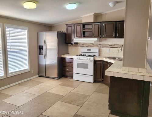 781 Lightstar Cir, Tucson AZ 85756-7250 exterior