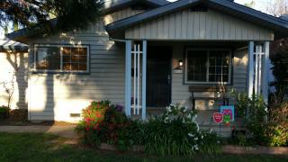 4325 52nd St, Sacramento CA  95820-4131 exterior