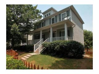 2161 La Dawn Ln, Atlanta, GA 30318-1929