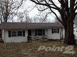 2105 Albertha Ave, Springfield MO  65803-1904 exterior