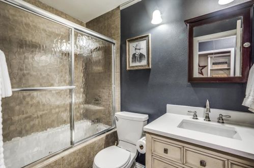 4733 Crawford Dr, Frisco TX 75056-1640 exterior