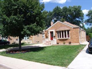 5021 Nottingham Ave, Chicago IL  60638-3110 exterior