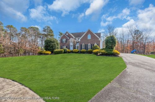 33 Jefferson Ct, Jackson Twp NJ  08527-5159 exterior