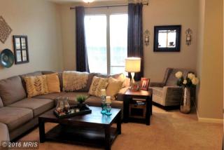 10277 Hastings Dr, Manassas VA  20110 exterior