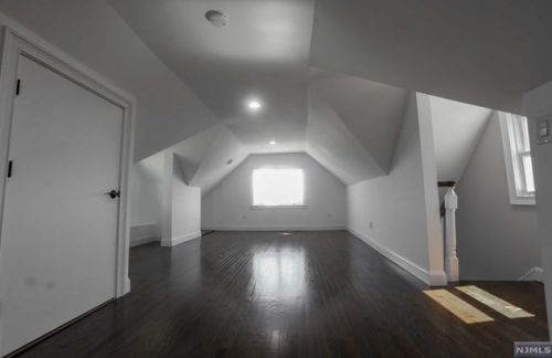 83 Columbia St, Wood-Ridge NJ  07075-2403 exterior