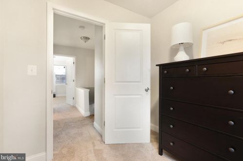 3459 25th St, Washington DC 20037-2209 exterior