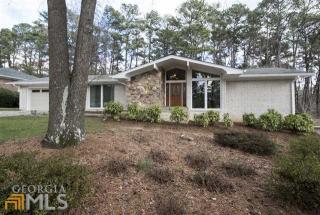 2119 Chesterfield Dr, Atlanta, GA 30345-3705