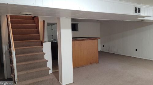 11605 Mapleview Dr, Silver Spring MD 20902-2327 exterior