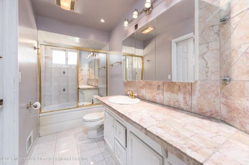 12 Crk Rd, Hazlet NJ 07730-2205 exterior