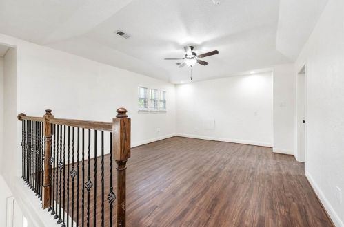 18909 Walden Frst Dr, Humble TX 77346-6008 exterior