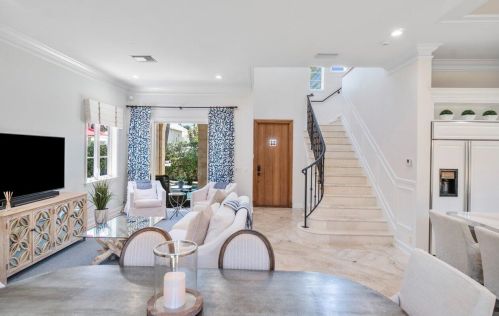 27 Hersey Dr, Boynton Beach FL 33435-7017 exterior