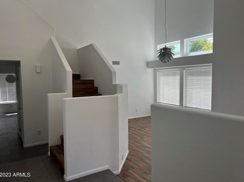 1958 Peninsula Cir, Chandler AZ  85248-3521 exterior