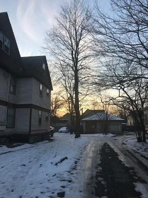 922 Park St, Kalamazoo MI 49001-5620 exterior