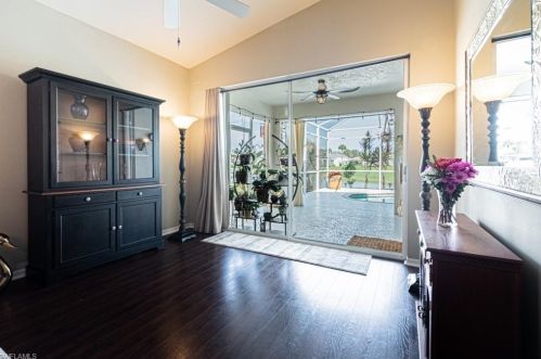 2037 Crestview Way, Naples FL 34119-3306 exterior