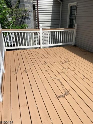 101 Holsman St, Paterson NJ  07522-1820 exterior