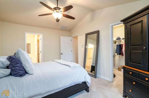 2753 Keystone Ave, Lithonia GA exterior