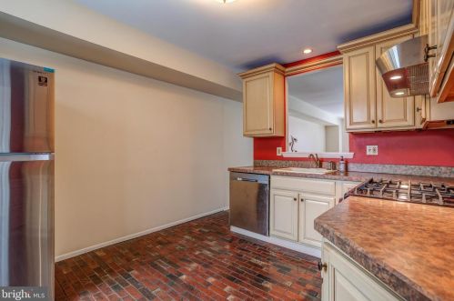 148 Sixth St, Media, PA 19063-2409