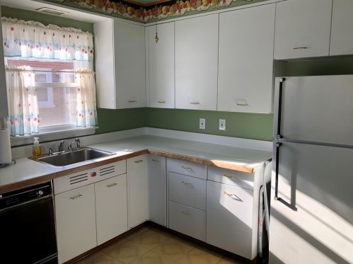 11556 Sacramento Dr, Chicago IL 60803-5885 exterior