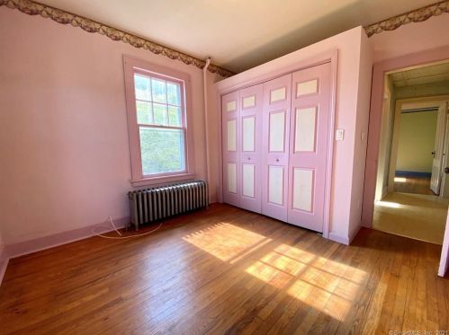 15 Albert St, Torrington CT 06790-6401 exterior