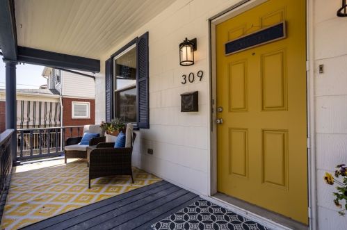 309 Mckinley Ave, Pittsburgh PA  15202-2811 exterior