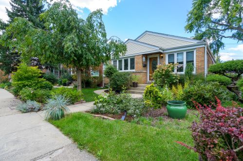 6024 Keating Ave, Chicago IL  60629-5410 exterior