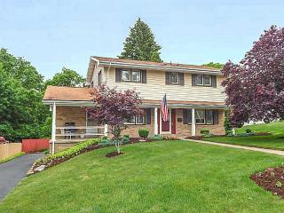 134 Point Vue Dr, Pittsburgh, PA 15237-1842