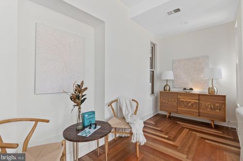 1429 Q St, Washington DC 20009-3808 exterior