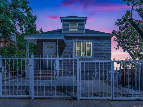 2318 Holland Ave, Bronx NY 10467-8710 exterior