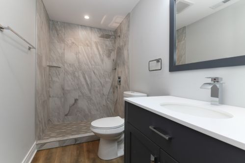 7421 Ottawa Ave, Chicago IL  60631-4238 exterior