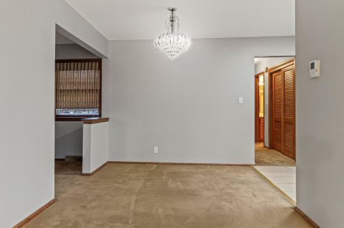 9826 Langlade St, Milwaukee WI 53225-1014 exterior