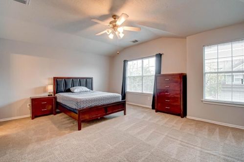 8909 Elm Drake Ln, Humble TX 77338-1171 exterior