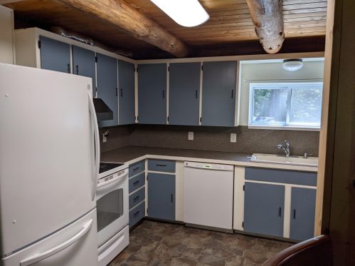 3125 Cline Rd, Meskegon MI 49444-8706 exterior