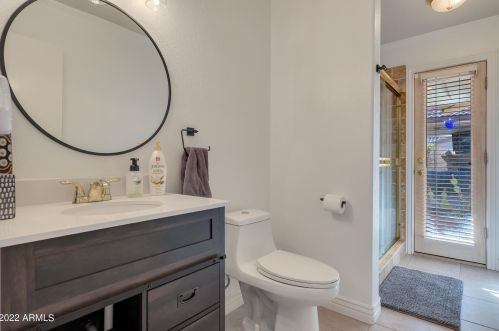 16002 6 Pl, Phoenix AZ 85024-1000 exterior