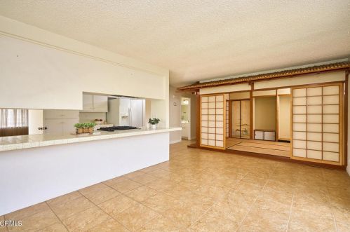 1540 Joanne Ct, Oxnard CA exterior