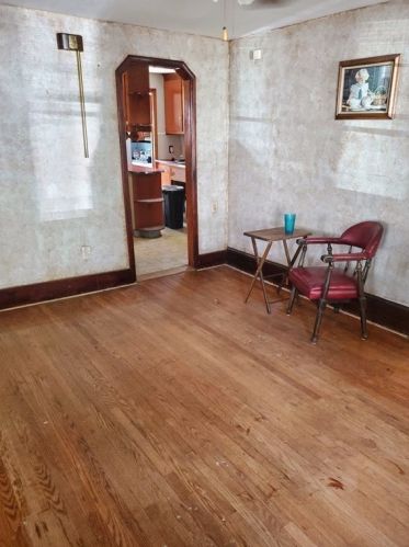 62 Eddy St, Springfield MA 01104-2631 exterior