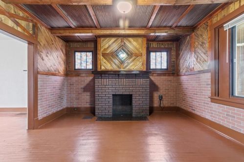 10 Amherst Ave, Pittsburgh PA 15229-1536 exterior