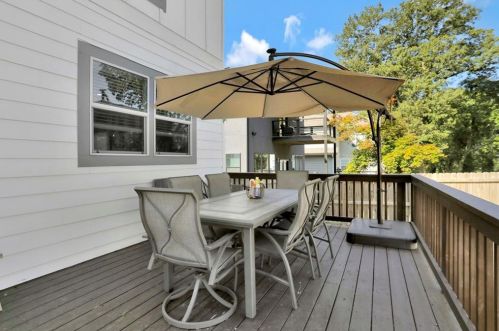 1863 Francis Ave, Atlanta GA  30318-2723 exterior