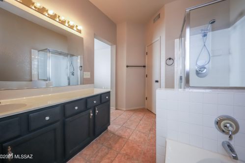 8557 Camino Bengala, Tucson AZ  85747-5165 exterior