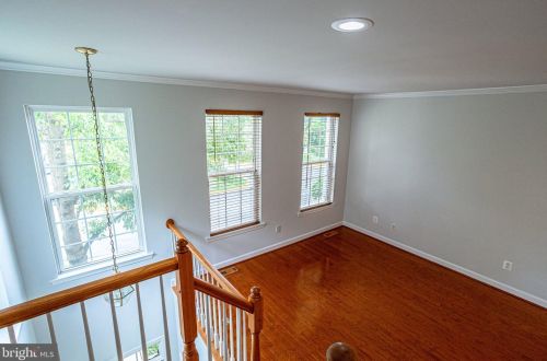 7541 Great Swan Ct, Alexandria VA 22306-2275 exterior