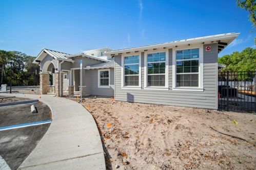 7911 Moccasin Trl Dr, Riverview FL 33578-8857 exterior