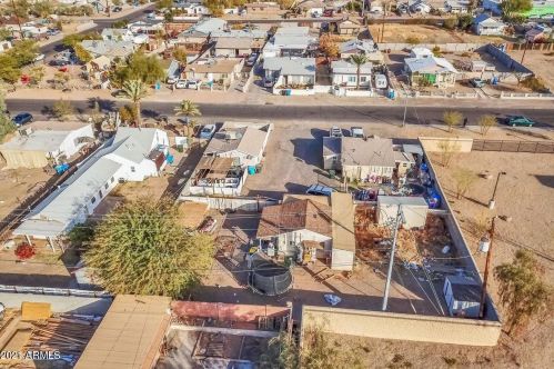 521 Carol Ave, Phoenix AZ 85021-2071 exterior