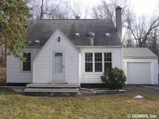 23 Riv Mdw Dr, Rochester NY  14623-4821 exterior