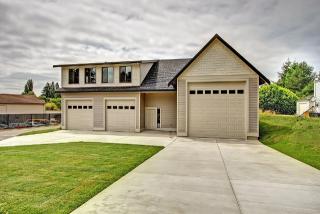 15919 Des Moines Memorial Dr, Seattle, WA 98148-1339