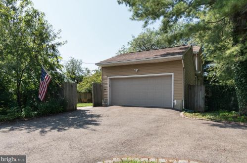 312 Harrison St, Princeton NJ 08540-3508 exterior