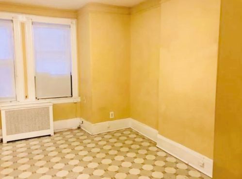 217 St, Union City NJ 07087-6305 exterior