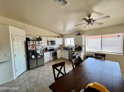 4408 Liberty Ave, Tucson AZ 85706-1332 exterior